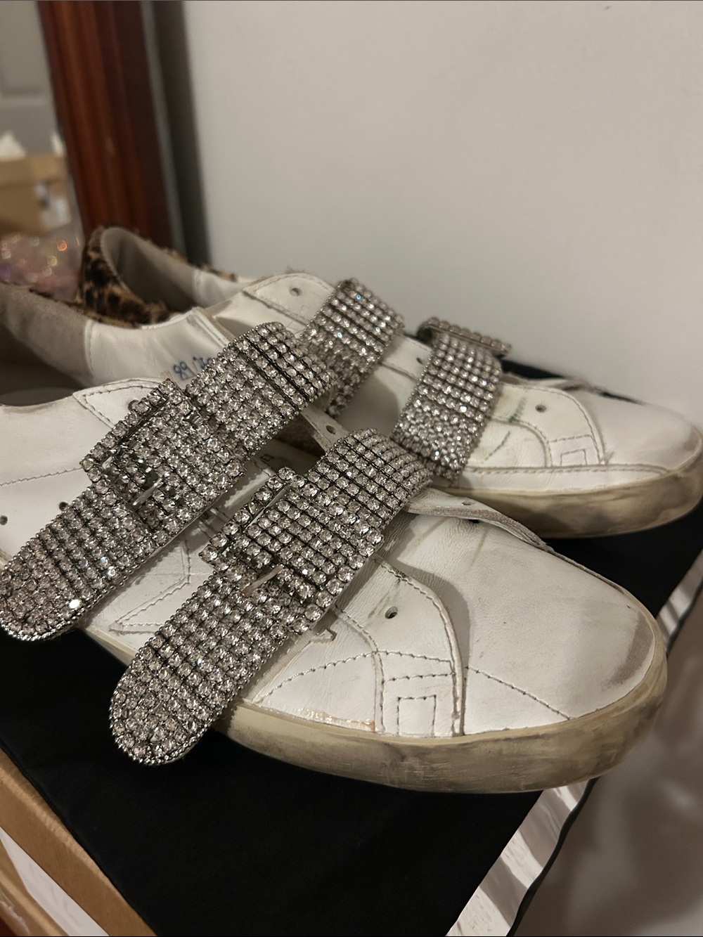 Golden Goose Limited White Edition Strap Women's Sneakers with Leopard Collar - Picture 5 of 9